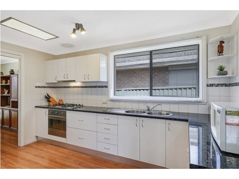 27 Craigie Avenue, Kanwal NSW 2259