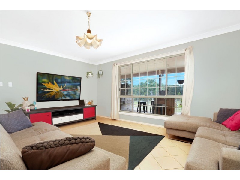 207 Hakone Road, Woongarrah NSW 2259