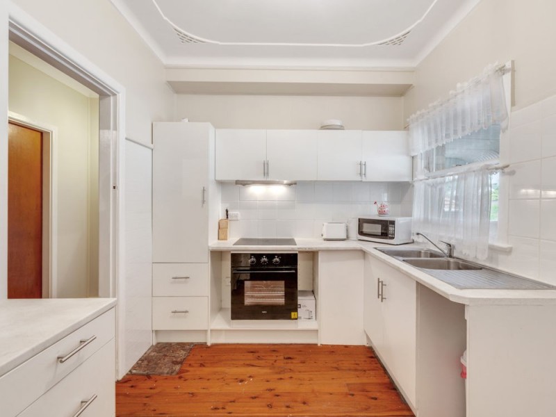 12 & 12a Chapman Avenue, Wyong NSW 2259