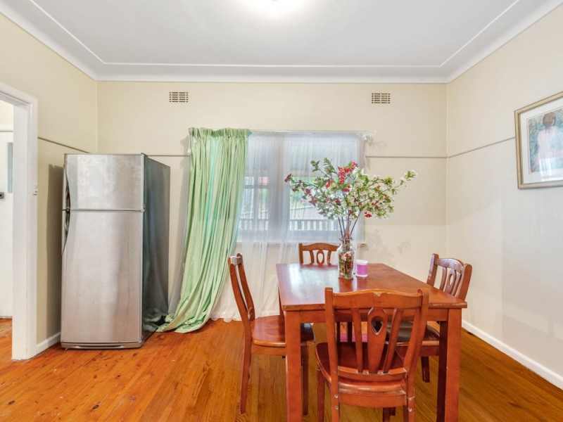 12 & 12a Chapman Avenue, Wyong NSW 2259