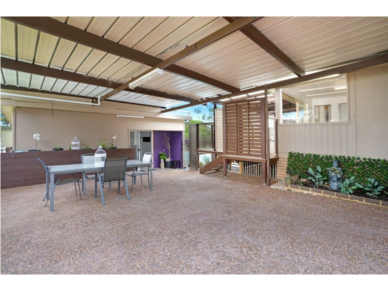 10 Cambridge Avenue, Kanwal NSW 2259