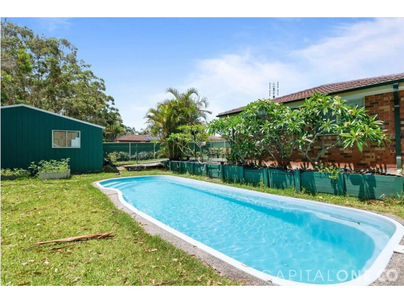 1 Derwent Drive, Lake Haven NSW 2263