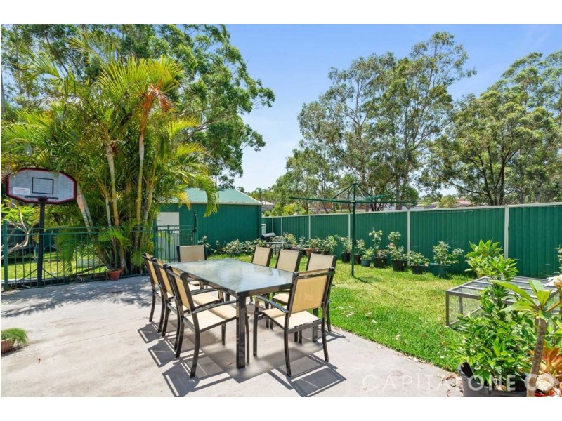 1 Derwent Drive, Lake Haven NSW 2263