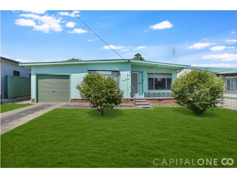 37 Howelston Road, Gorokan NSW 2263
