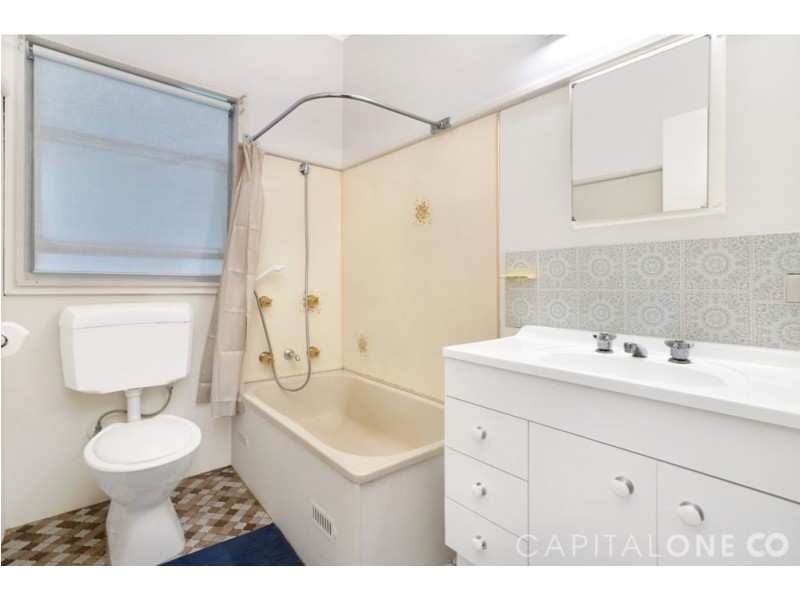 37 Howelston Road, Gorokan NSW 2263