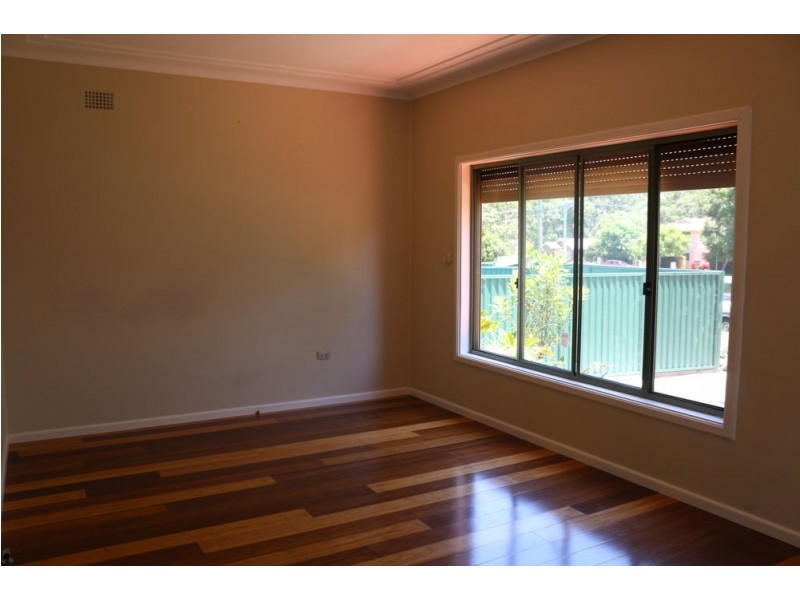 11 Kawana Avenue, Blue Haven NSW 2262