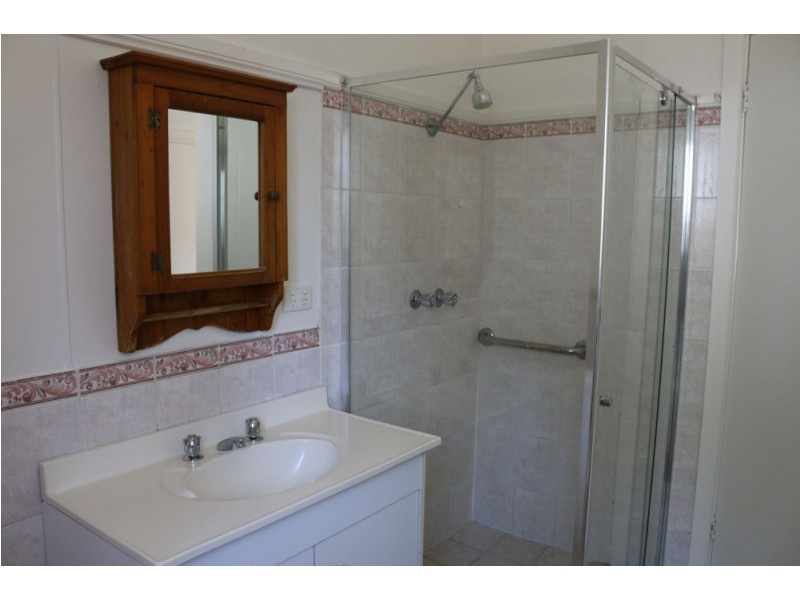 11 Kawana Avenue, Blue Haven NSW 2262