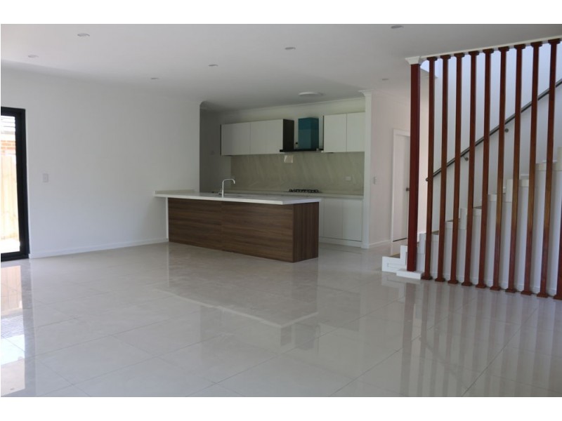 32 Parry Parade, Wyong NSW 2259