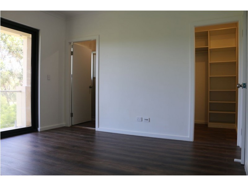 32 Parry Parade, Wyong NSW 2259