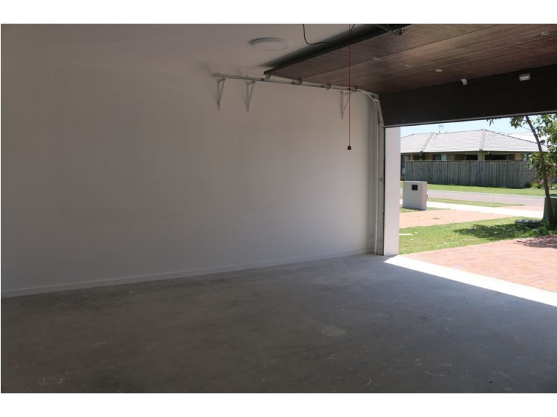 32 Parry Parade, Wyong NSW 2259