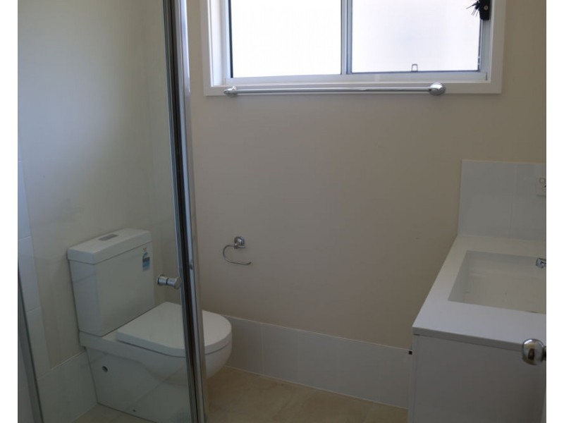 11a Kawana Avenue, Blue Haven NSW 2262