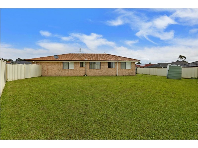 19 Begonia Place, Woongarrah NSW 2259