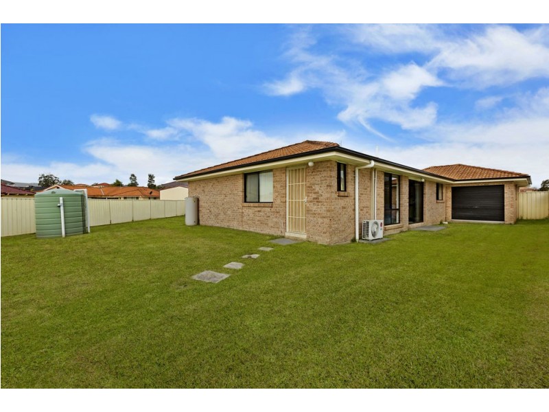 19 Begonia Place, Woongarrah NSW 2259