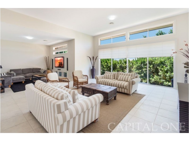 21 Stan Johnson Drive, Hamlyn Terrace NSW 2259