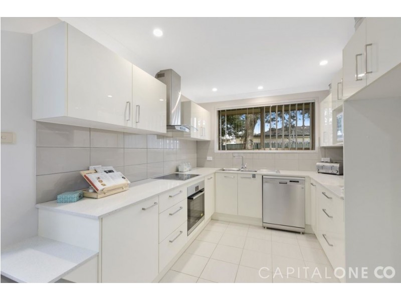 12 Sixth Avenue, Toukley NSW 2263