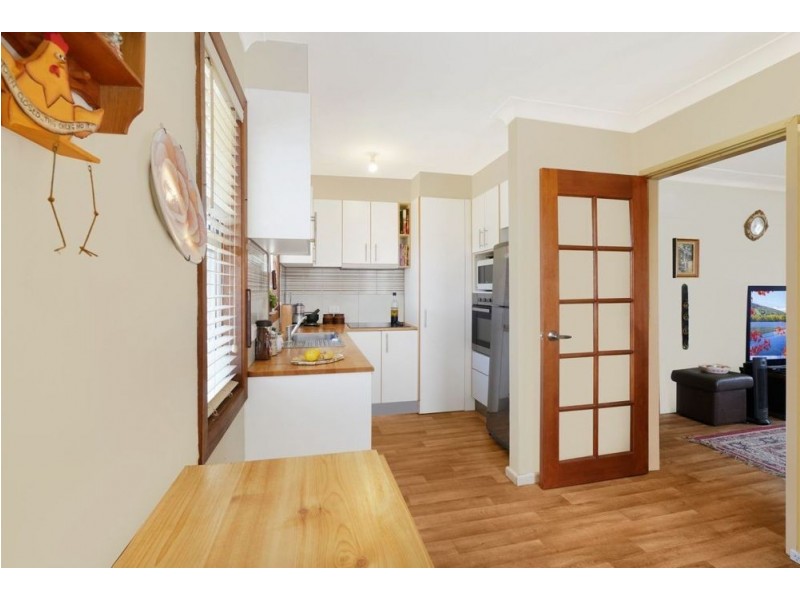 15 Owen Avenue, Wyong NSW 2259