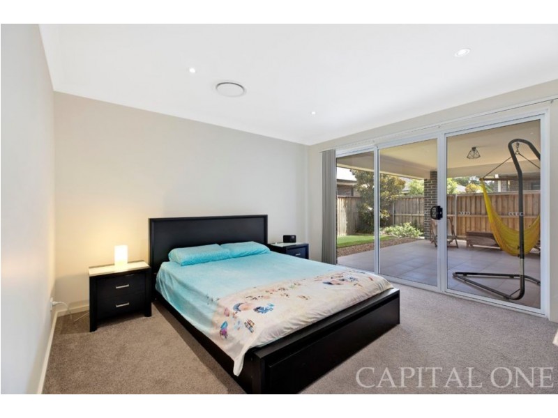 8 Irons Rd, Wyong NSW 2259