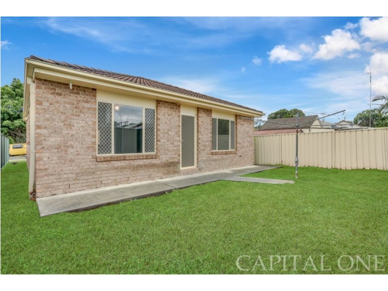 6b Levitt Street, Wyong NSW 2259