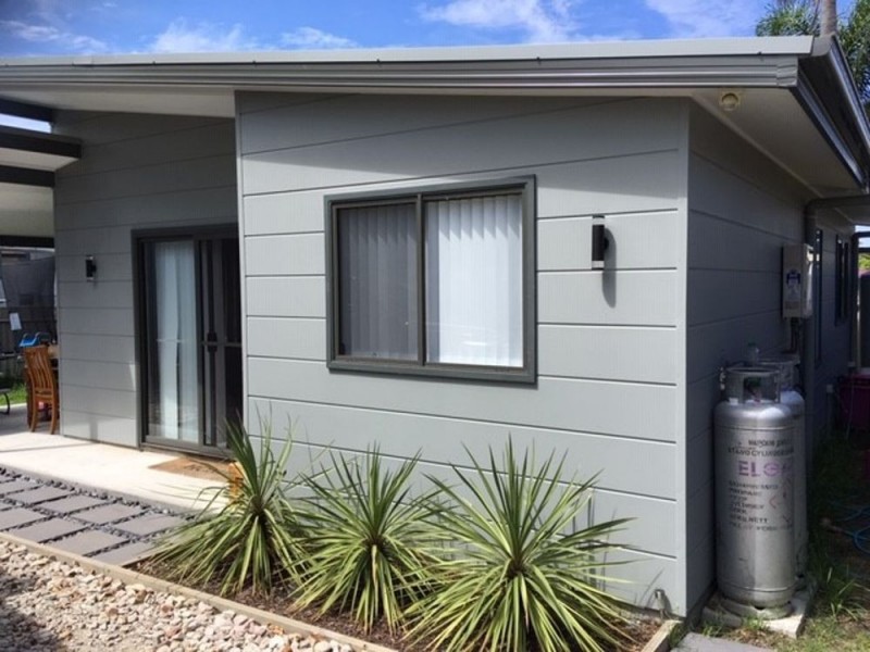 21a Koorana Avenue, Gorokan NSW 2263