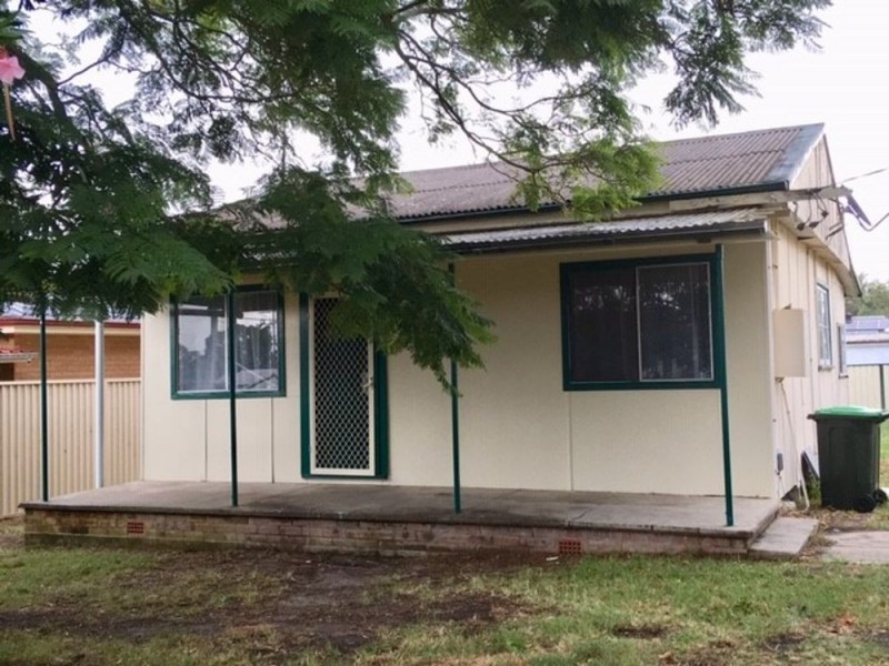 8 Katoomba Avenue, San Remo NSW 2262