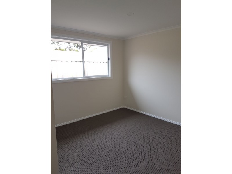 74a Manuka Parade, Gorokan NSW 2263