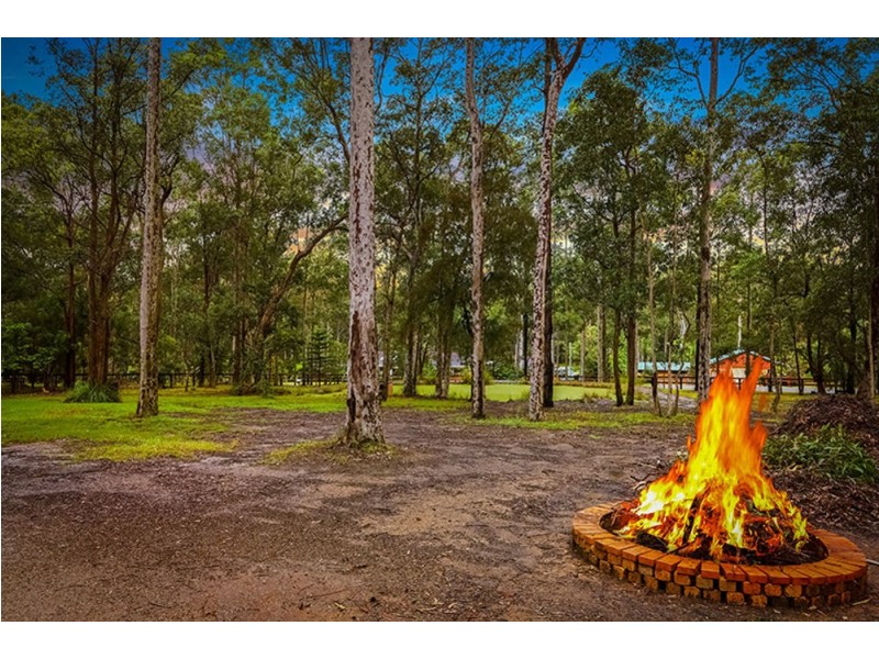 3 Francis Byrnes Road, Jilliby NSW 2259