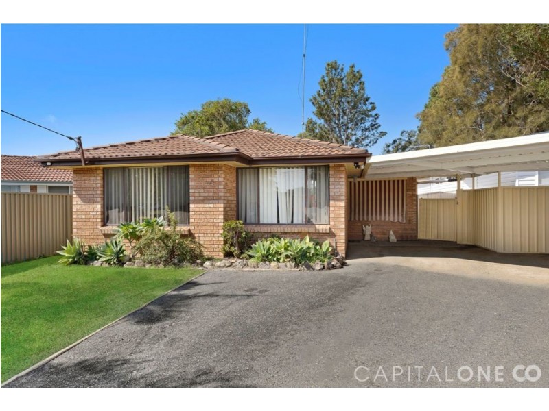 4/4a Canberry Close, Buff Point NSW 2262