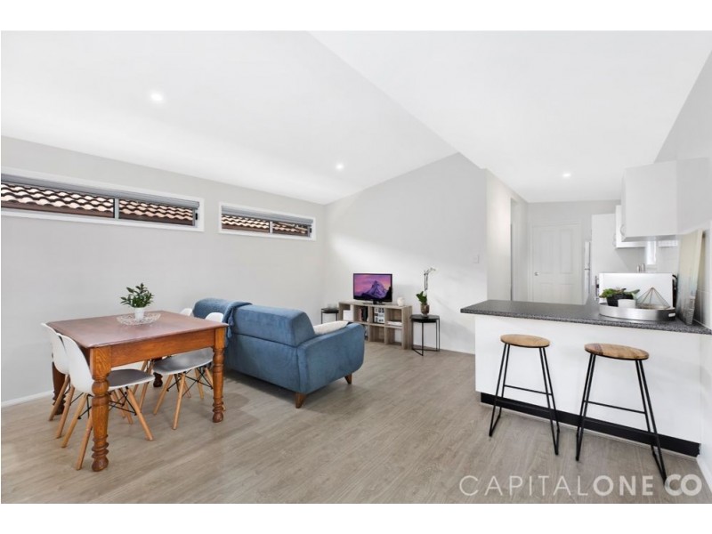 4/4a Canberry Close, Buff Point NSW 2262