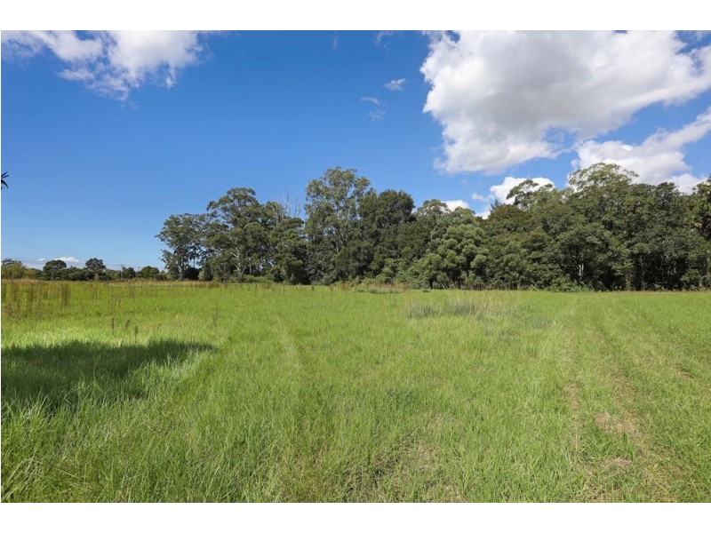 30 Mardi Road, Mardi NSW 2259