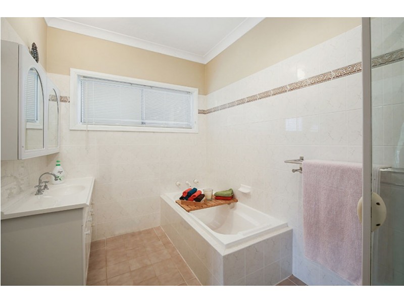 583 Dicksons Road, Jilliby NSW 2259