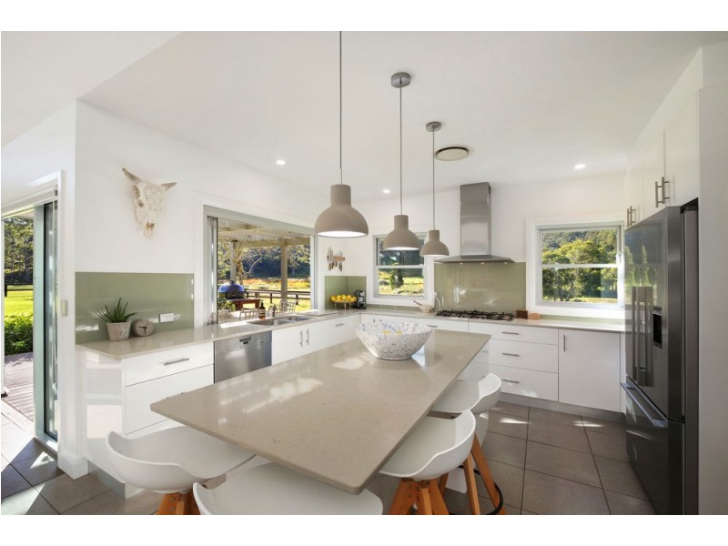 143 Stinsons Lane, Yarramalong NSW 2259