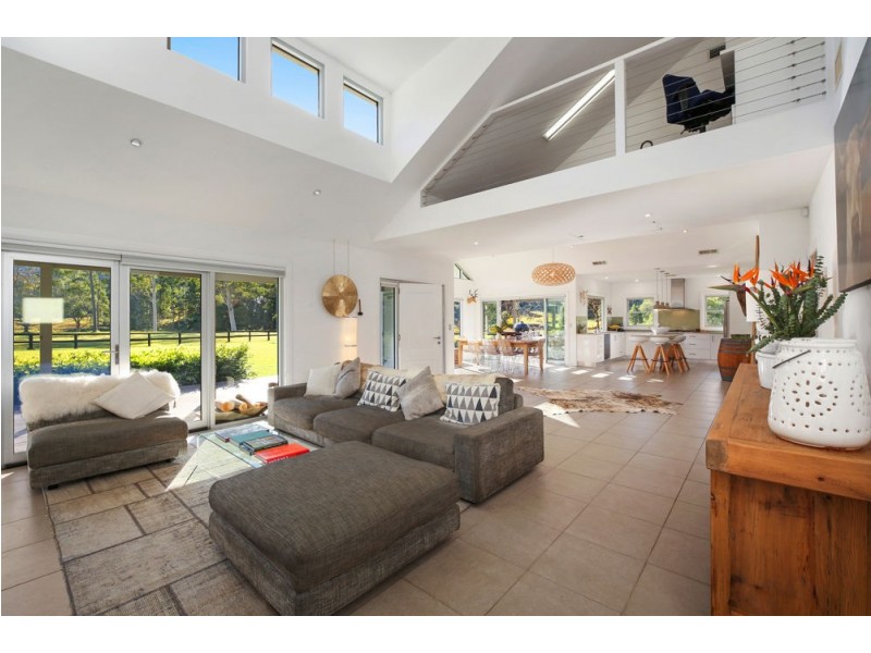 143 Stinsons Lane, Yarramalong NSW 2259