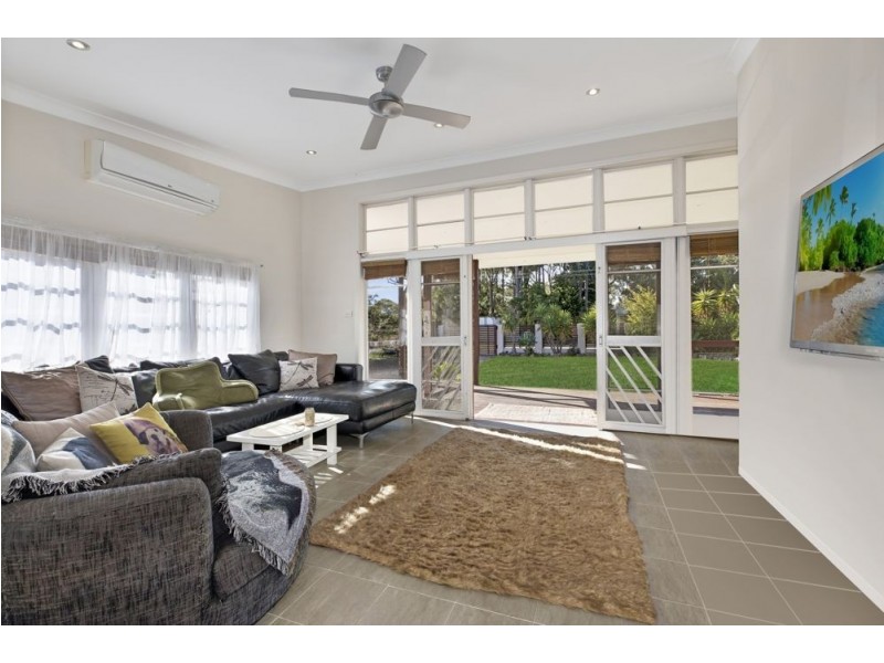 175 Tuggerawong Road, Tuggerawong NSW 2259