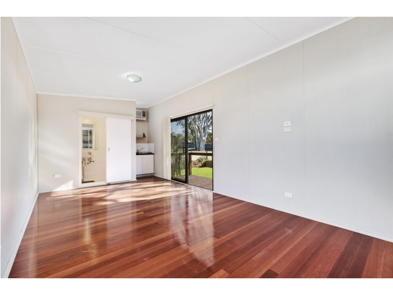 175 Tuggerawong Road, Tuggerawong NSW 2259