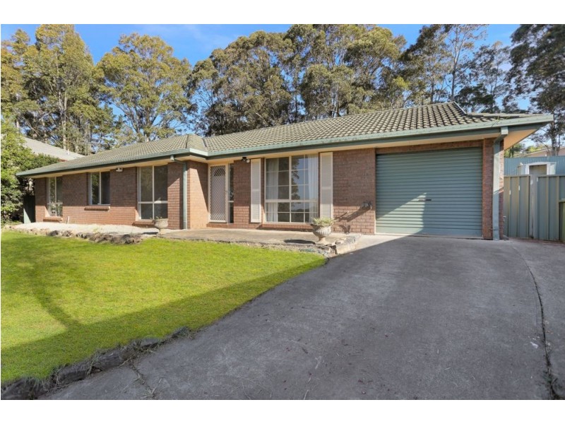 31 Nicole Close, Watanobbi NSW 2259