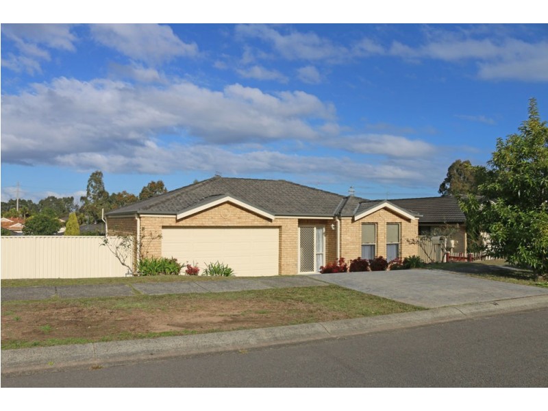 17 Highberry Street, Woongarrah NSW 2259