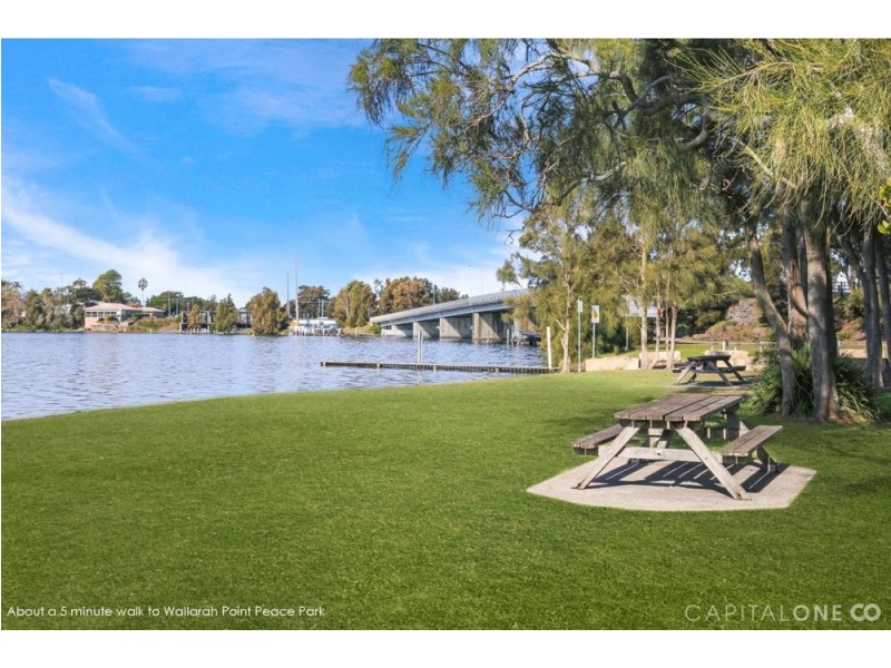 4 Manuka Parade, Gorokan NSW 2263