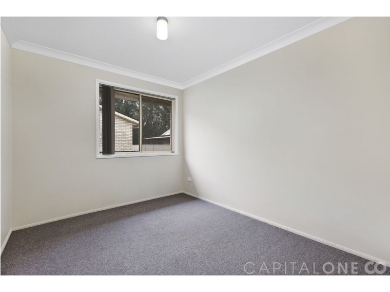 2/35 Warner Avenue, Tuggerawong NSW 2259