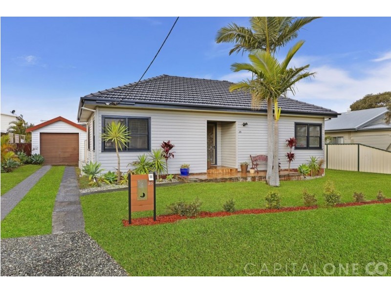 35 Wall Road, Gorokan NSW 2263