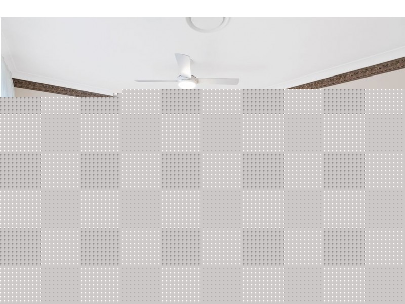 4 Tradewinds Avenue, Summerland Point NSW 2259