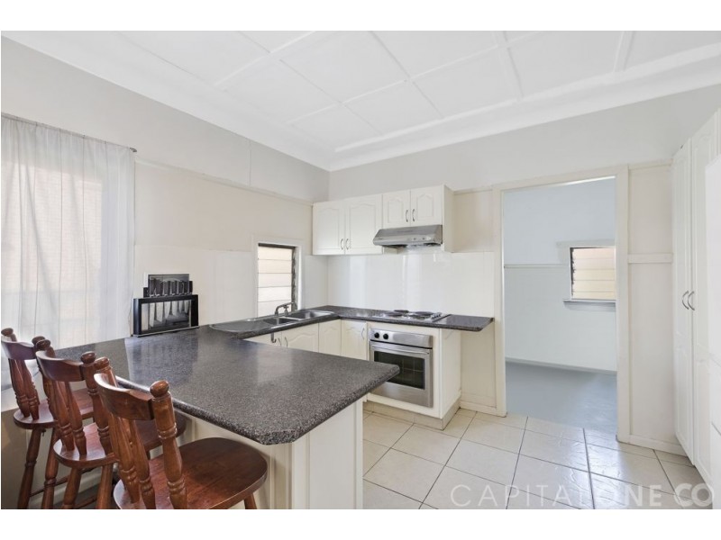 18 Canton Beach Road, Toukley NSW 2263