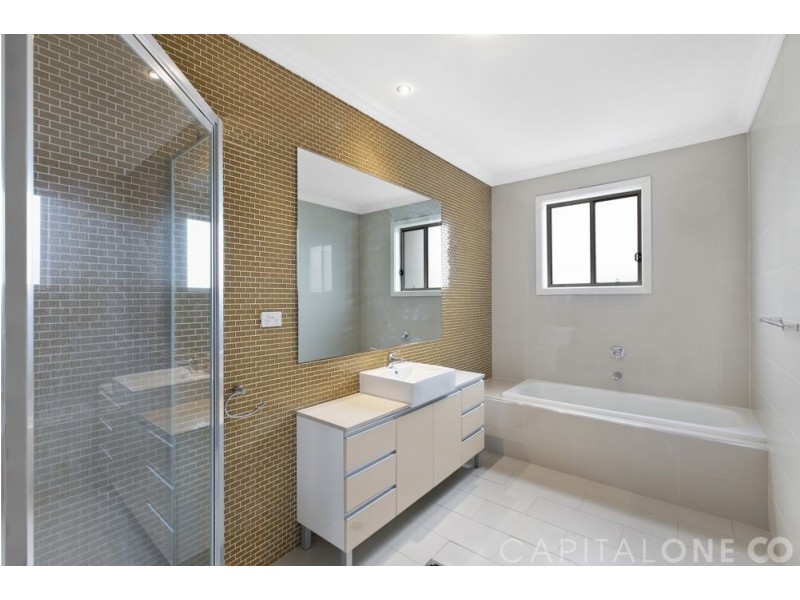 297 Warnervale Road, Hamlyn Terrace NSW 2259