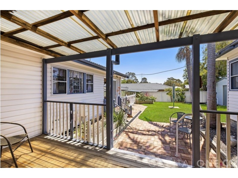 9-11 Pearce Road, Kanwal NSW 2259