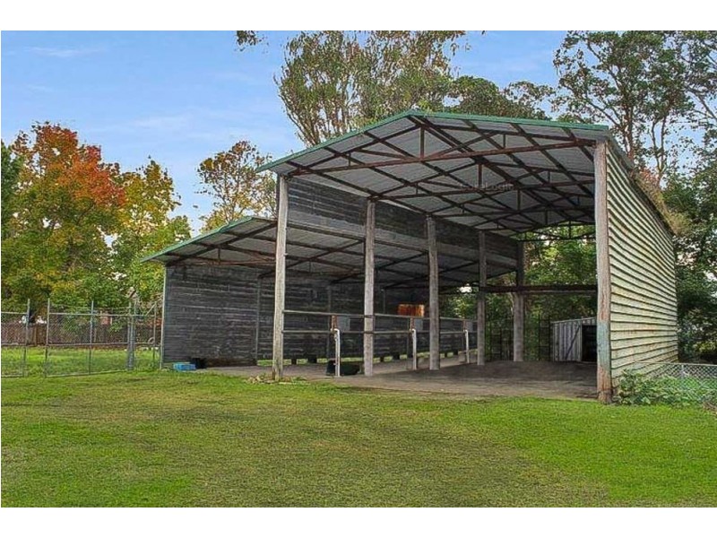 48 Warner Ave, Wyong NSW 2259