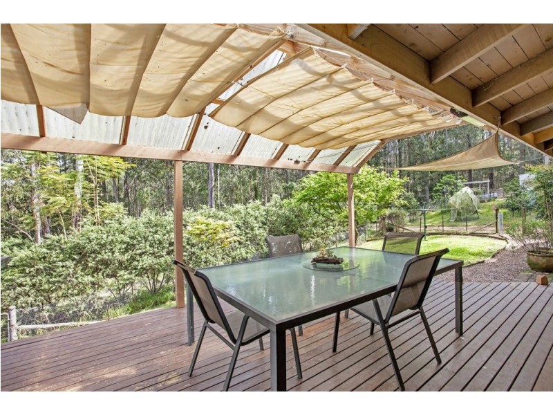 20 Treelands Drive, Jilliby NSW 2259
