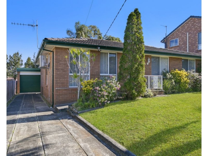 36 Rolfe Avenue, Kanwal NSW 2259