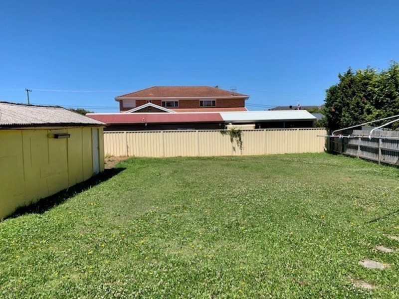 16 Mathews Street, Norah Head NSW 2263