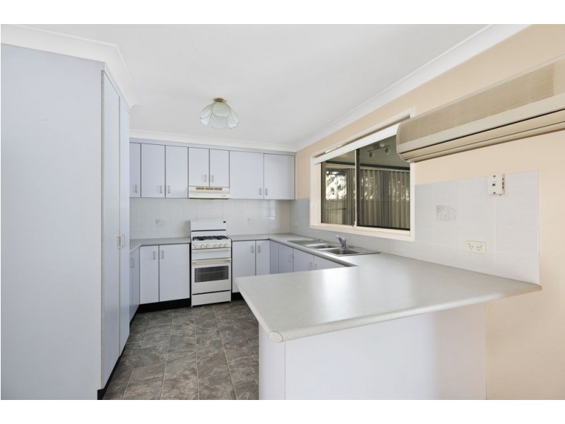4/88-90 Lake Haven Drive, Lake Haven NSW 2263