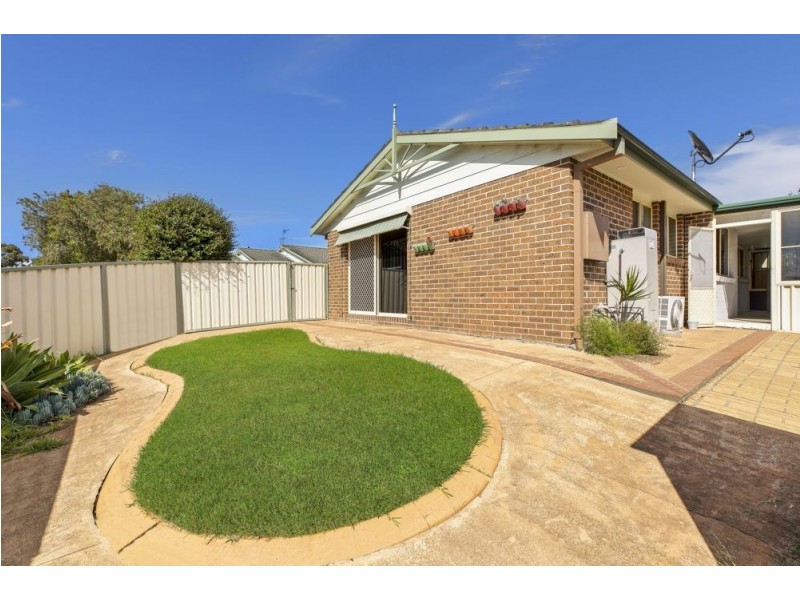 4/88-90 Lake Haven Drive, Lake Haven NSW 2263