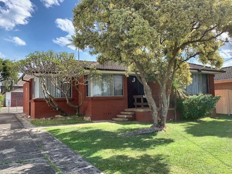 52 Danbury Avenue, Gorokan NSW 2263